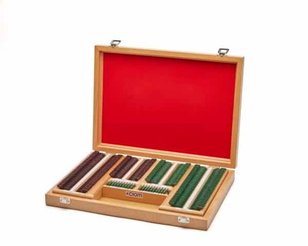 Trial-Set-Complete-232-Lenses-beechwood-case-105/N,optinovate,optinovate-technologies,optical,optician,optometry,eyeclinic-equipment